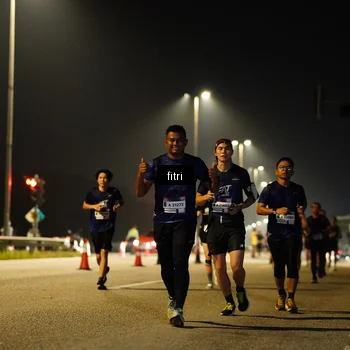 Runner Photo 7419959