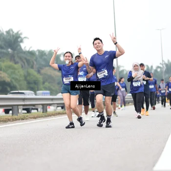 Runner Photo 7420033