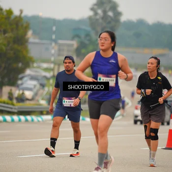 Runner Photo 7420041