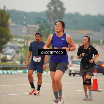 Runner Photo 7420047