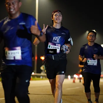 Runner Photo 7420061