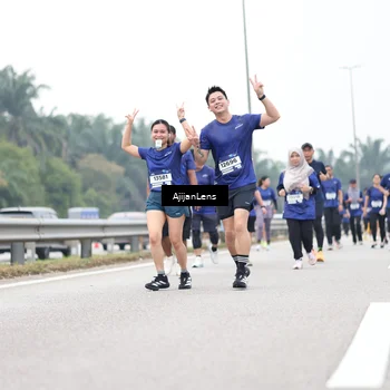 Runner Photo 7420072