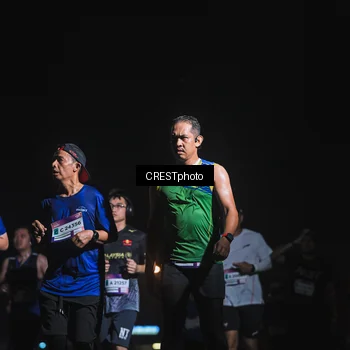 Runner Photo 7420077