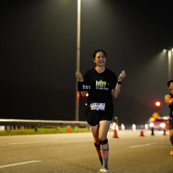 Runner Photo 7420085