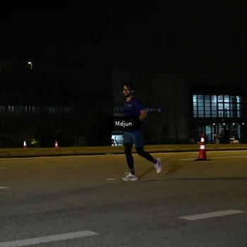 Runner Photo 7420104