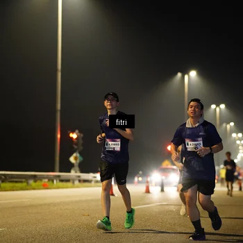 Runner Photo 7420124