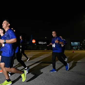 Runner Photo 7420129