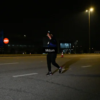 Runner Photo 7420145