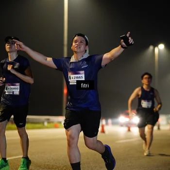 Runner Photo 7420152