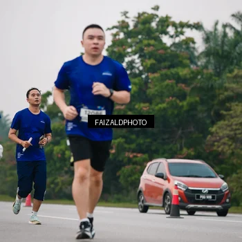 Runner Photo 7420162
