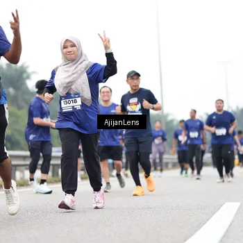 Runner Photo 7420175