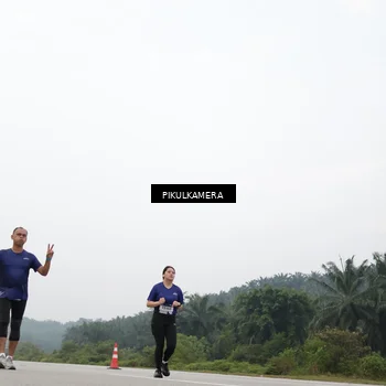 Runner Photo 7420268
