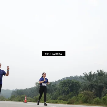 Runner Photo 7420271