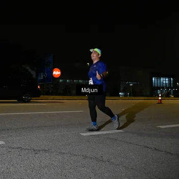 Runner Photo 7420284