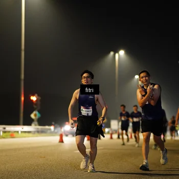Runner Photo 7420287