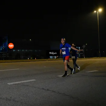 Runner Photo 7420307