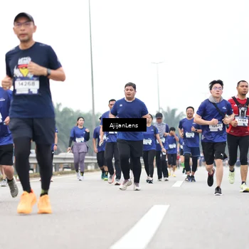 Runner Photo 7420315