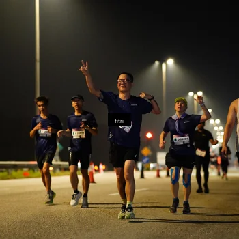 Runner Photo 7420440
