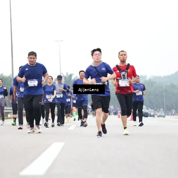 Runner Photo 7420470