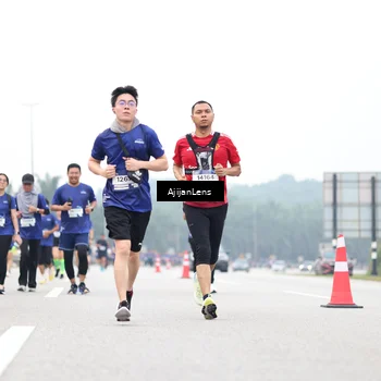 Runner Photo 7420474