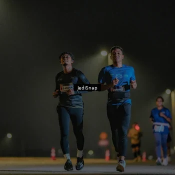 Runner Photo 7420484