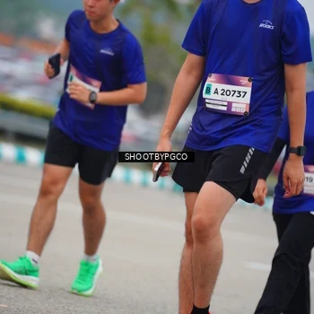 Runner Photo 7420498