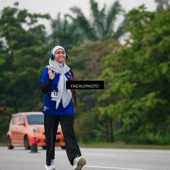 Runner Photo 7420535