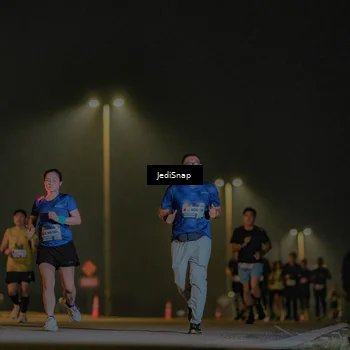 Runner Photo 7420673