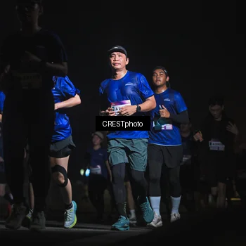 Runner Photo 7420702