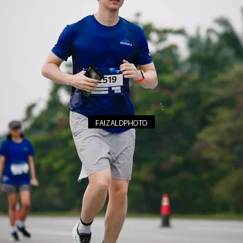 Runner Photo 7420731
