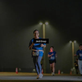 Runner Photo 7420736