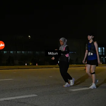 Runner Photo 7420737