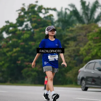 Runner Photo 7420752