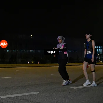 Runner Photo 7420755