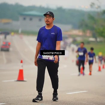 Runner Photo 7420808