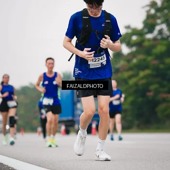 Runner Photo 7420809
