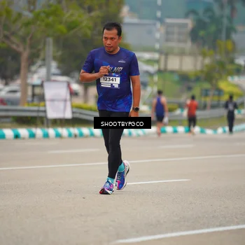 Runner Photo 7420815