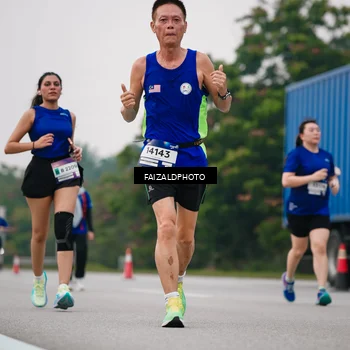 Runner Photo 7420820
