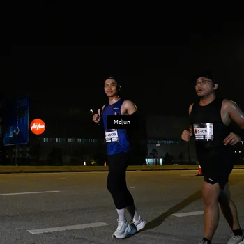 Runner Photo 7420824