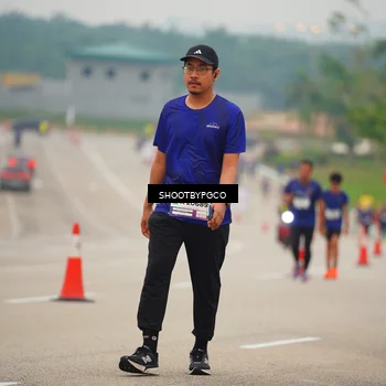 Runner Photo 7420836