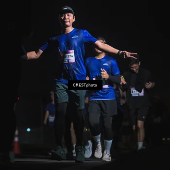 Runner Photo 7420841