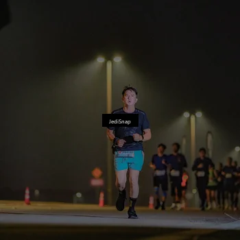 Runner Photo 7420845