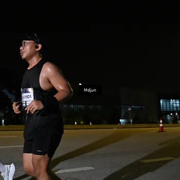Runner Photo 7420873