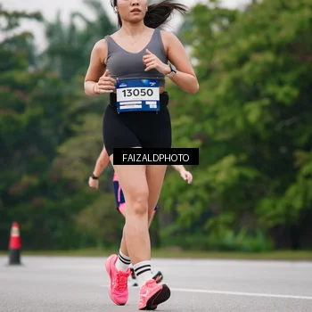 Runner Photo 7420887