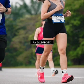 Runner Photo 7420888