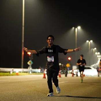 Runner Photo 7420892
