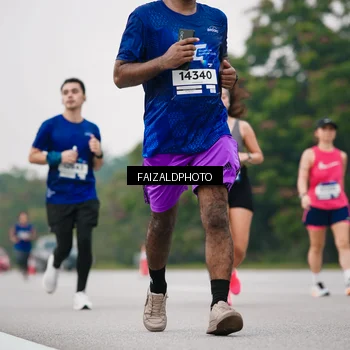 Runner Photo 7420901