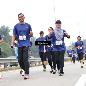 Runner Photo 7420906