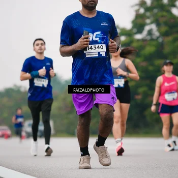 Runner Photo 7420909