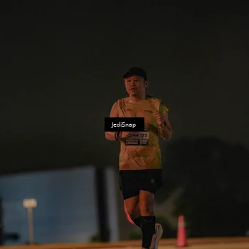 Runner Photo 7420918